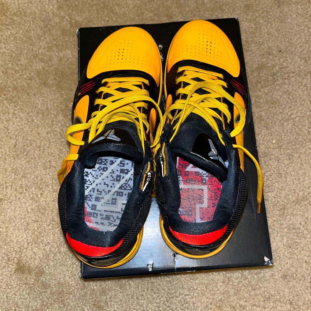 Kobe 5 ‘Bruce lee’